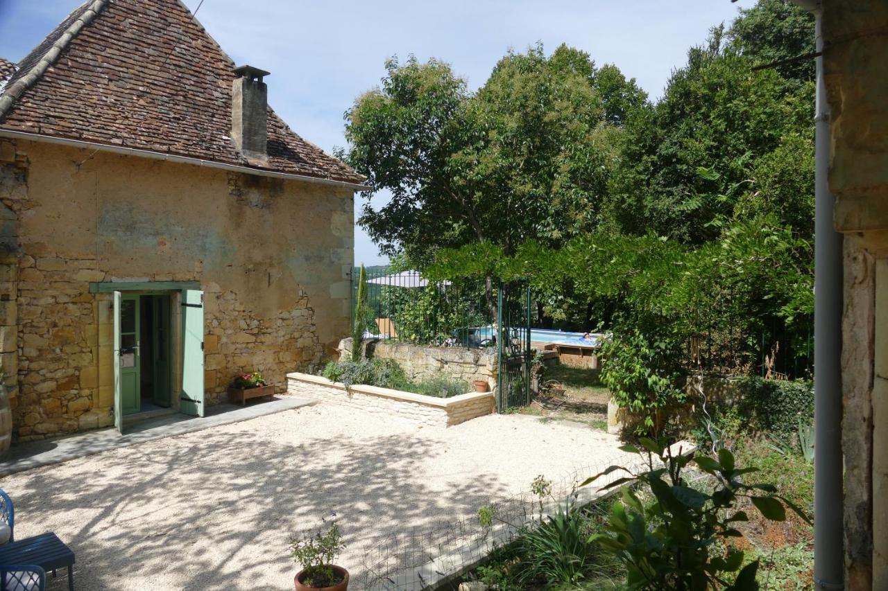 1 Rue Pasquet - 2 Double Rooms In The Main House Beaumont-en-Perigord Ngoại thất bức ảnh