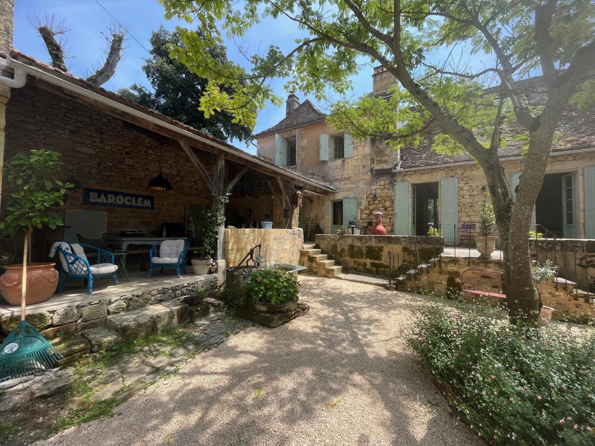 1 Rue Pasquet - 2 Double Rooms In The Main House Beaumont-en-Perigord Ngoại thất bức ảnh